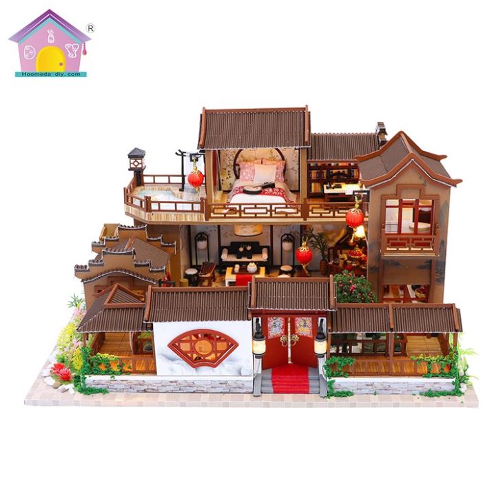 Creative Wooden House Toy