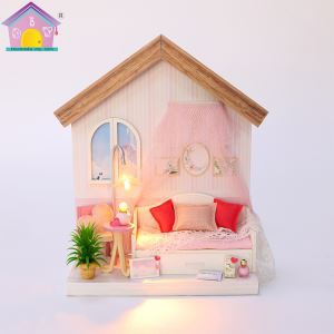 DIY handgefertigte Puppenhausminiatur